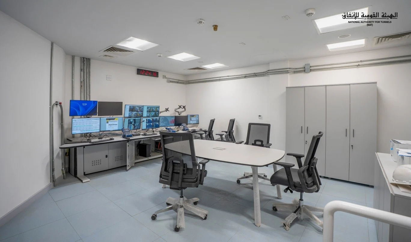 غرفة المراقبة بالمحطة غرفة المراقبة بالمحطة