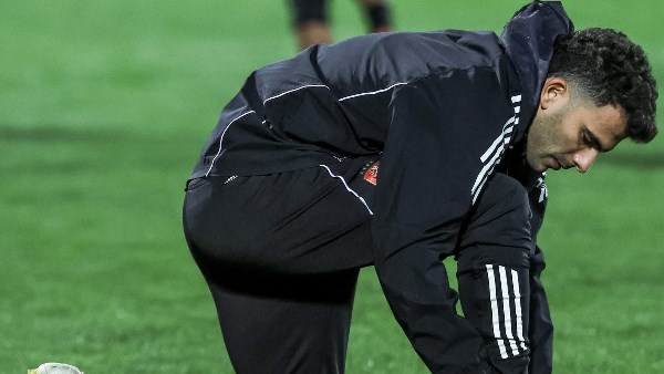 مصدر بالزمالك يرد بالمستندات على تصريحات والد زيزو بشأن أزمة مستحقات اللاعب المتأخرة