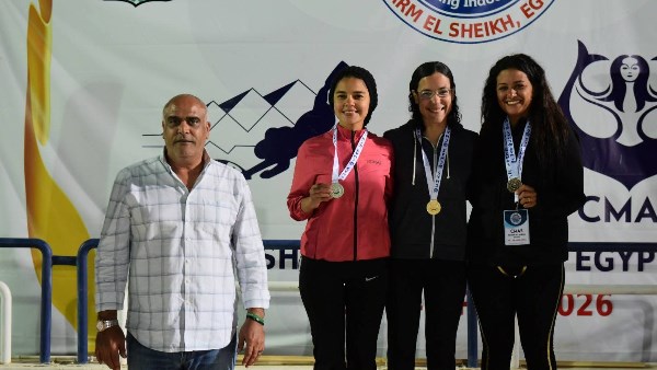 مصر تحصد 72 ميدالية وتكسر 20 رقما عالميا في ختام بطولة العالم للسباحة بالزعانف بشرم الشيخ