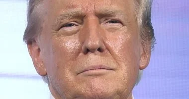 مطالب ديمقراطية بعزل ترامب والجمهوريون يلتزمون الصمت بعد تهديده بإبادة حضارة بأكملها