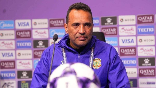 نادي الشرطة العراقي يحسم الجدل حول رحيل مؤمن سليمان قبل نهاية الدوري المحلي