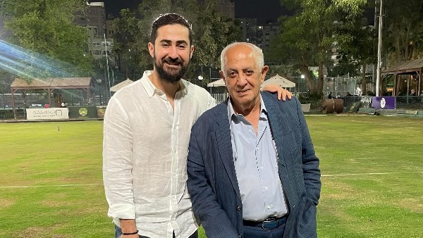 نجل حسن المستكاوي يوجه رسالة مؤثرة لوالده بعد خضوعه لجراحة عاجلة وطالب الجمهور بالدعاء له