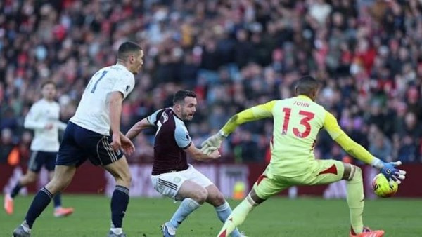 نوتنجهام فورست يعطل أستون فيلا ويفرض عليه التعادل الإيجابي في الدوري الإنجليزي