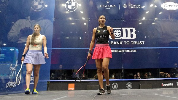 هانيا الحمامي تتوج بلقب بطولة الجونة الدولية للاسكواش بعد الفوز على نور الشربيني بمباراة درامية