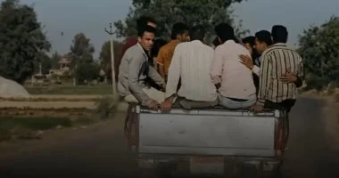 وزارة النقل تحذر المواطنين من خطورة ركوب عربات النقل غير المخصصة للركاب ترسيخا لسلامتهم