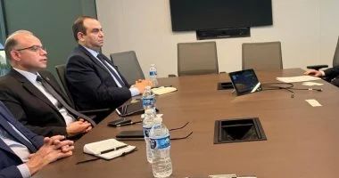 وزير الاستثمار يبحث مع معهد التمويل الدولي سبل تعزيز الاستثمارات والتوسع في أفريقيا