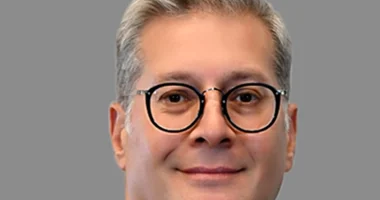 وزير البترول ينعى اللواء كمال مدبولي والد رئيس مجلس الوزراء ببالغ الحزن والأسى