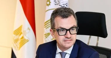 وزير التخطيط يبحث مع البنك الدولي تعزيز الشراكة الاستراتيجية وتحسين كفاءة الاستثمارات العامة