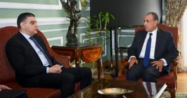 وزير الخارجية يبحث مع رئيس هيئة الشراء الموحد سبل تعزيز نفاذ الدواء المصري لأفريقيا