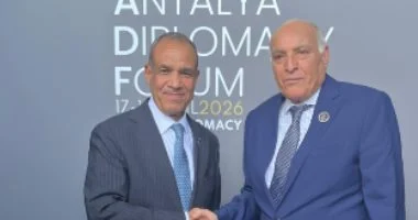 وزير الخارجية يبحث مع نظيره الجزائري تعزيز التعاون الثنائي ومستجدات الأزمة الليبية بأنطاليا