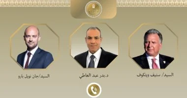 وزير الخارجية يبحث مع نظيره الفرنسي والمبعوث الأمريكي سبل وقف التصعيد الإقليمي في لبنان
