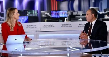 وزير الخارجية يستعرض محددات الموقف المصري تجاه قضايا الشرق الأوسط في لقاء مع قناة أمريكية