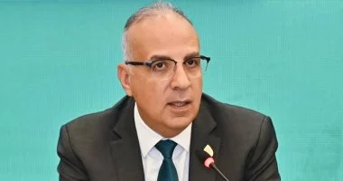 وزير الري يطمئن المواطنين ويؤكد مخزون المياه في السد العالي في أفضل حالاته