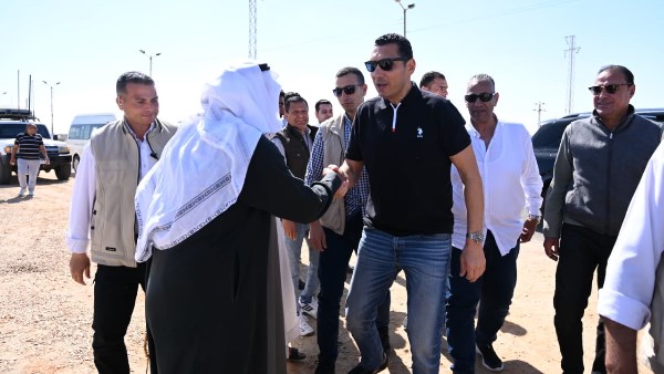 وزير الرياضة يتفقد إنشاءات مركز شباب الشهداء بشمال سيناء ويوجه بسرعة التنفيذ