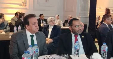 وزير الصحة: ربع المصريين يعانون من ضغط الدم و14% من أمراض الكلى