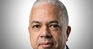 وزير الصناعة يعين حسين الغزاوي مستشاراً لشئون الطاقة لدعم التحول نحو الاقتصاد الأخضر