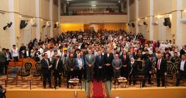 وزير العمل يعلن إطلاق 1200 منحة تدريبية مجانية لتأهيل الشباب لمتطلبات سوق العمل