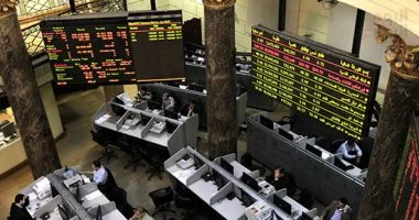 في جلستين فقط.. النقل الحصان الرابح بالبورصة والخدمات التعليمية في ذيل القائمة