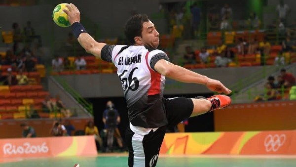 أحمد الأحمر: رحلتي مع الزمالك انتهت.. والجمهور كان الداعم الأكبر طوال مسيرتي