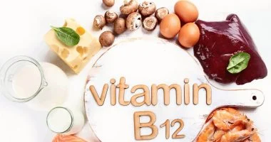أطعمة غنية بفيتامين B12 أكتر من البيض.. هامة لزيادة الطاقة ودعم الأعصاب