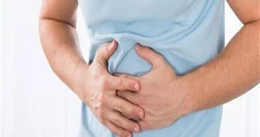 أطعمة يومية شائعة وراء حرقة المعدة وارتجاع المرىء