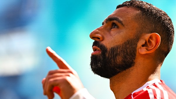 أموال ضخمة.. نادِ سعودي يرغب في التعاقد مع محمد صلاح