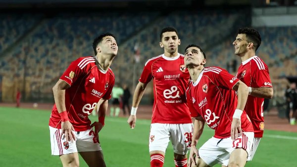 الأهلي يستعد لتجديد عقد «الشحات» و«كوكا».. وتأجيل ملف مصطفى شوبير وإمام عاشور
