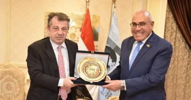 «العربية للتصنيع» تبحث مع سفير أرمينيا شراكات استثمارية في مجالات الذكاء الاصطناعي والإلكترونيات وصناعة السيارات