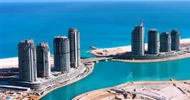 العلمين الجديدة.. مدينة تنمو بمياه البحر المحلاة وتفتح أبواب الزراعة والاستثمار