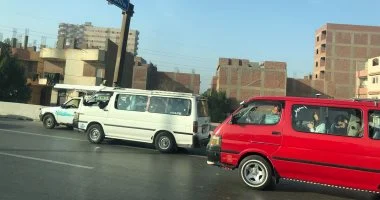 النشرة المرورية.. كثافات مرتفعة للسيارات على محاور القاهرة والجيزة