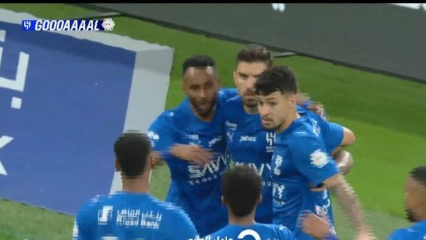 الهلال يتقدم على الفيحاء بهدف نظيف بالشوط الأول بالدوري السعودي