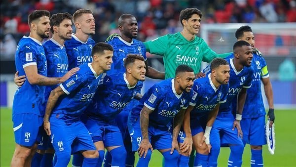 الهلال يتمسك بحلم اللقب أمام الفيحاء .. والزعيم ينتظر هدية من ضمك في الجولة الأخيرة