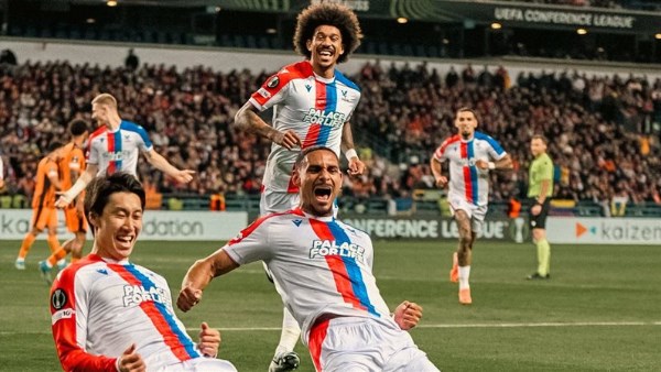 بثلاثية في شاختار.. كريستال بالاس يضع قدماً في نهائي دوري المؤتمر الأوروبي