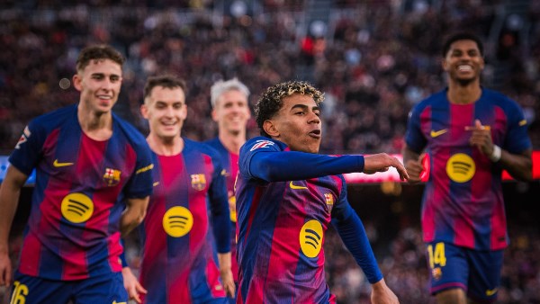 برشلونة يخسر بثلاثية من فالنسيا في الدوري الإسباني