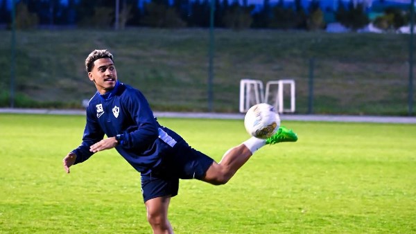 بسبب إصابة الحوض.. معتمد جمال يضم خوان بيزيرا لقائمة الزمالك لمواجهة اتحاد العاصمة بالكونفدرالية