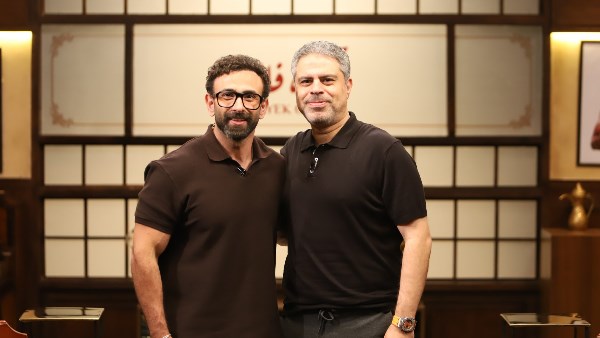 بطل الحدوتة.. إبراهيم فايق يشيد بحلقته مع معتمد جمال