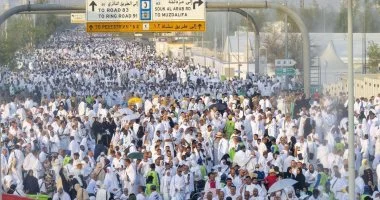 بعثة الحج: بدء نفرة الحجاج من عرفات للمزدلفة وسط تيسيرات كبيرة