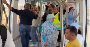 بمشاركة حشود كبيرة.. «المونوريل» ينهي أول أيام تشغيله الرسمي برحلة أخيرة إلى محطة المشير طنطاوي