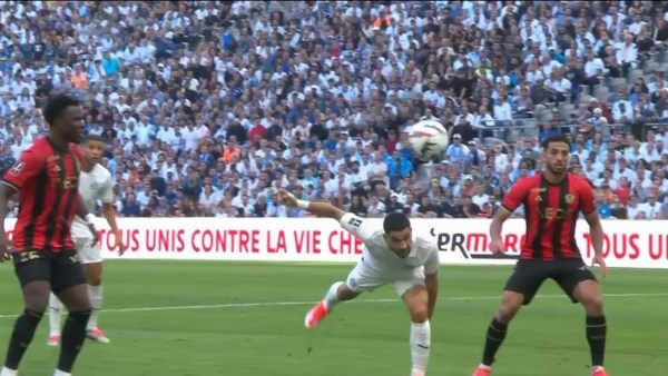 تعادل سلبي بين نيس وسانت إيتيان في ملحق البقاء بالدوري الفرنسي