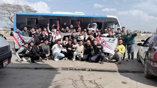 توافد جماهير الأهلي والزمالك إلى ستاد القاهرة قبل قمة الدوري الممتاز