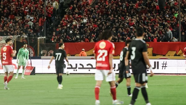توروب يحسم ملامح تشكيل الأهلي لمواجهة إنبي في موقعة “حسم الدوري” بالمران الختامي