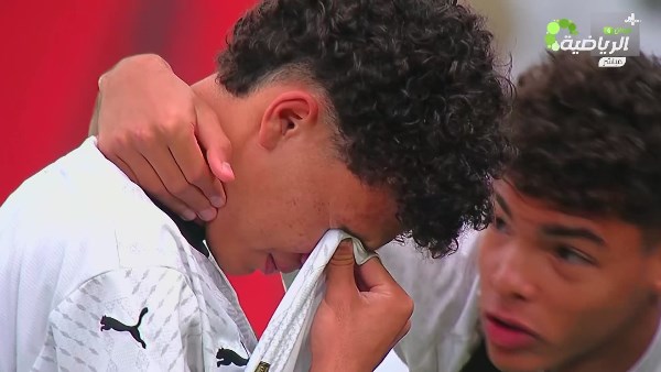 حسرة وبكاء لاعبي منتخب مصر بعد خسارة المنافسة على أمم أفريقيا للناشئين