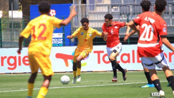 حسين عبد اللطيف يستقر على تشكيل منتخب مصر لمواجهة كوت ديفوار