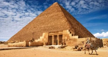 دراسة حديثة تقترح: هرم خوفو بُني كنظام متطور للتواصل على نطاق كوني