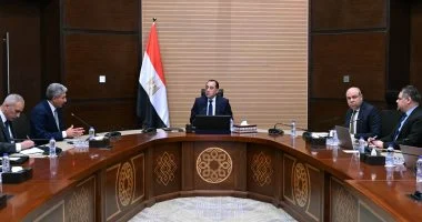 رئيس الوزراء يتابع إجراءات دعم وتحفيز قطاع السياحة