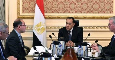 رئيس الوزراء يتابع الاستعدادات لتلبية احتياجات محطات الكهرباء من الوقود خلال العيد