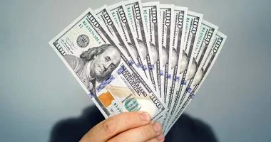 سعر الدولار لحظة بلحظة.. 52.87 جنيه شراء الأخضر فى بنك مصر