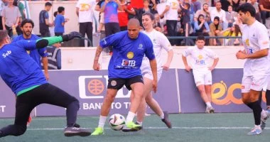سفيرا فرنسا وأمريكا يتنافسان على كأس دورى الدبلوماسيين لكرة القدم