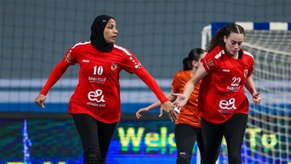 سيدات يد الأهلي يهزمن سبورتنج 20-15 في الدوري بمردود بدني مميز