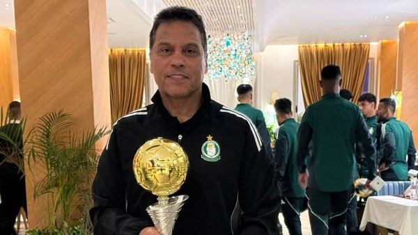 شوبير: غضب الجماهير يطيح بفرص حسام البدري من تدريب الأهلي.. وعلي ماهر في الصورة